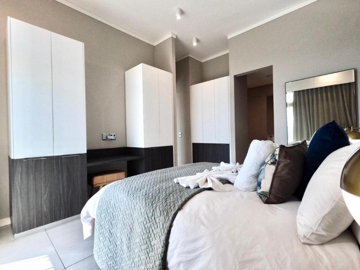 Menlyn Maine Apartments Претория Экстерьер фото