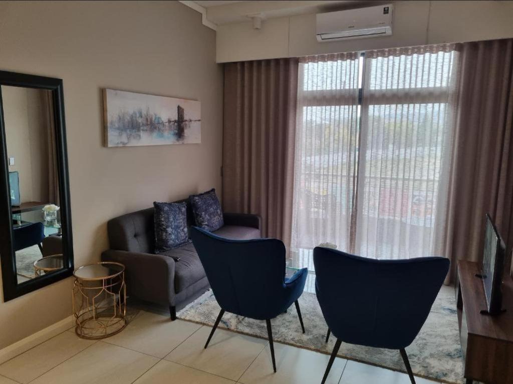 Menlyn Maine Apartments Претория Экстерьер фото